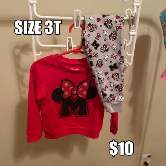 My daughter shoe and clothes. - Picture 5 of 8